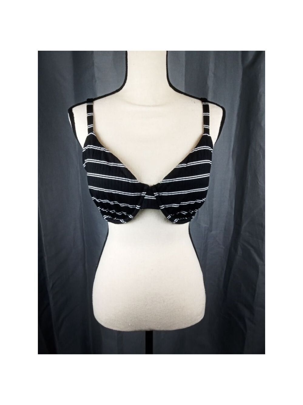 Shade & Shore bikini top, black/white striped, size 38DD